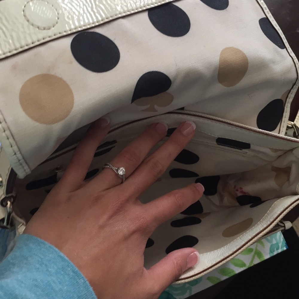 🌺!!2 Kate Spade purses!!🌺 - Picture 6 of 6